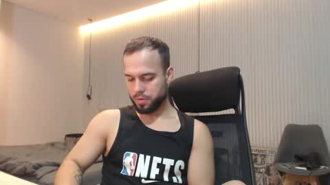 DeAlex online show from 11-13-25, 07:18