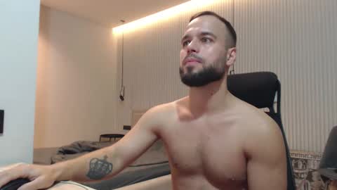 DeAlex online show from 11-22-25, 09:19