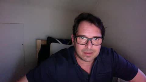 Snapshot of sandrolickyou chatting on 03-13-26, 05:41 sandrolickyou online show from 03-13-26, 05:41