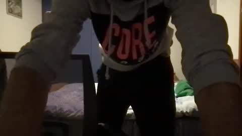 Snapshot of sandropertoni chatting on 12-25-24, 04:33 lucas online show from 12-25-24, 04:33