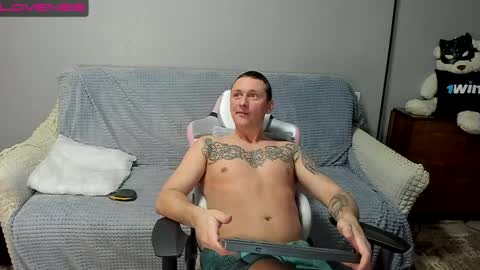 Sandy and Chris online show from 01-19-25, 08:39