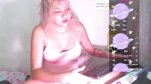 sandy_straw online show from 11-13-25, 06:51