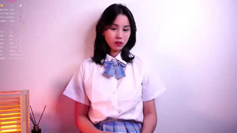 Snapshot of sandyhaggen chatting on 11-27-25, 08:22 Aoi online show from 11-27-25, 08:22