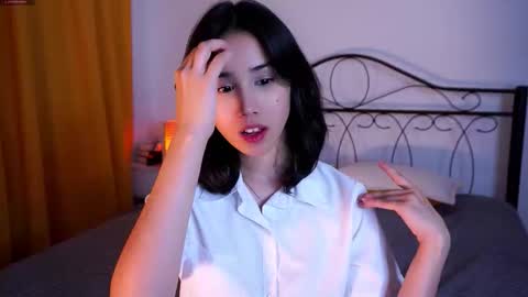 Snapshot of sandyhaggen chatting on 12-16-25, 07:41 Aoi online show from 12-16-25, 07:41