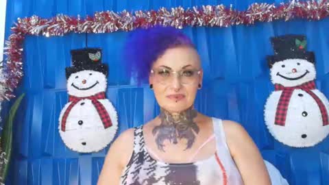 Snapshot of sandyrosee_ chatting on 12-02-24, 08:55 Sandy Rose online show from 12-02-24, 08:55