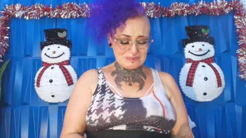 Snapshot of sandyrosee_ chatting on 12-03-24, 12:02 Sandy Rose online show from 12-03-24, 12:02