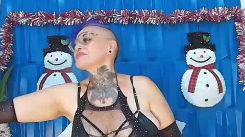 Snapshot of sandyrosee_ chatting on 12-10-24, 09:33 Sandy Rose online show from 12-10-24, 09:33