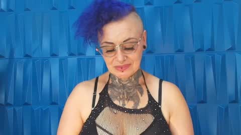 Snapshot of sandyrosee_ chatting on 02-10-25, 09:04 Sandy Rose online show from 02-10-25, 09:04
