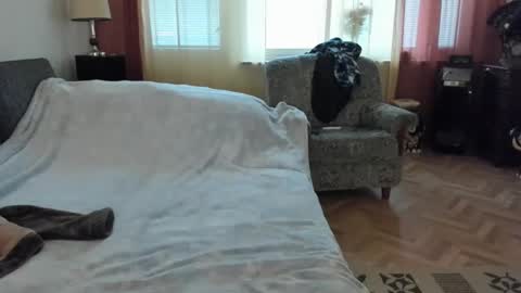 Sandy online show from 12-13-24, 10:51