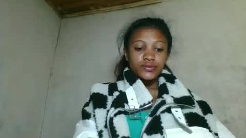sanelie09 online show from 02-02-26, 04:33