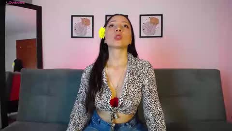 Sansa Stark online show from 12-13-25, 11:21