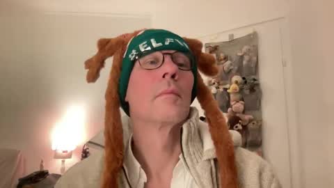 Snapshot of santaclausonice chatting on 11-26-25, 10:44 santaclausonice online show from 11-26-25, 10:44