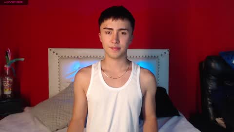 Snapshot of santi_fabulous chatting on 12-30-24, 01:26 santi_fabulous online show from 12-30-24, 01:26