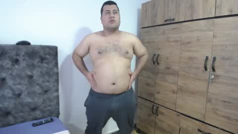Santiago online show from 10-11-25, 07:12