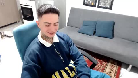 Snapshot of santi_ss chatting on 01-10-26, 12:29 santi_ss online show from 01-10-26, 12:29