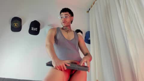 Santiago online show from 10-16-25, 11:39