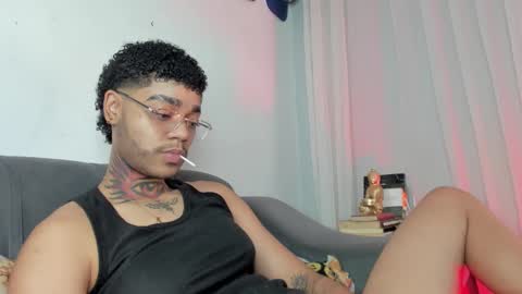 Santiago online show from 10-23-25, 12:21