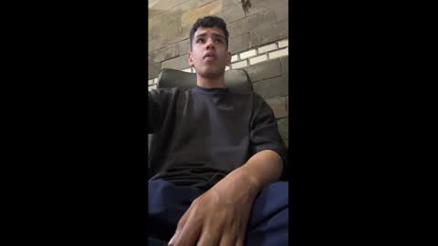 santi online show from 10-31-25, 08:54