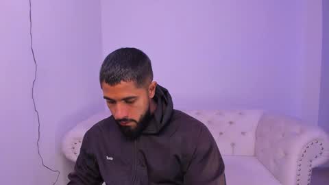 santiago_huntt online show from 12-27-24, 02:58