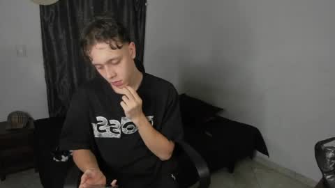 Julius Novachrono  online show from 04-01-26, 11:46