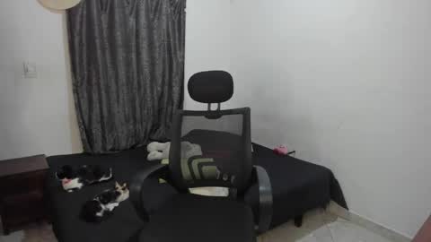 Julius Novachrono  online show from 04-04-26, 05:38