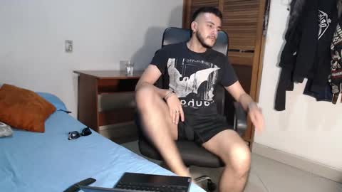 santiexxx online show from 10-20-25, 03:29