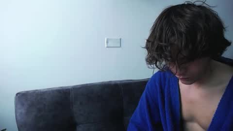 Snapshot of santii_rose chatting on 12-10-24, 08:05 Santii online show from 12-10-24, 08:05