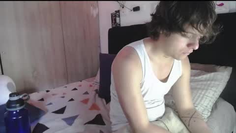 Santii online show from 04-18-26, 07:07