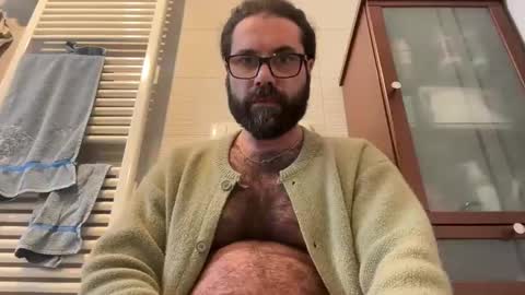 Snapshot of santopelo chatting on 12-21-24, 01:53 santopelo online show from 12-21-24, 01:53