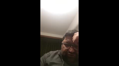 Snapshot of santos3500 chatting on 03-10-26, 02:27 santos3500 online show from 03-10-26, 02:27