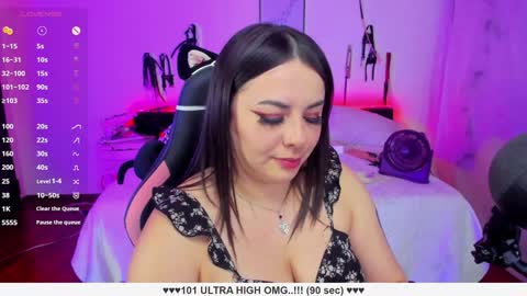 Snapshot of santos_liah chatting on 12-07-24, 06:26 Liah Santos online show from 12-07-24, 06:26