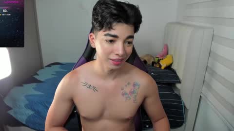 Mr. Santiago online show from 09-25-25, 01:26