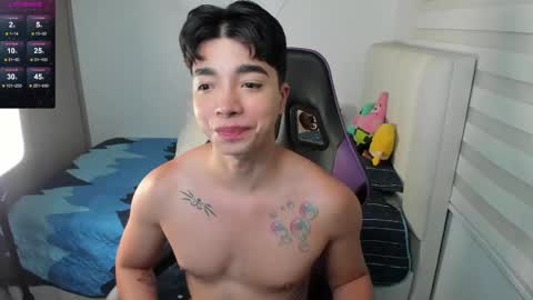 Mr. Santiago online show from 10-01-25, 01:17