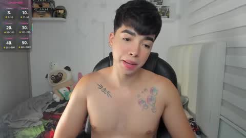 Mr. Santiago online show from 04-19-26, 01:32