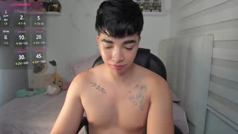 Mr. Santiago online show from 07-11-26, 01:58