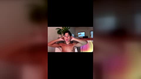 Snapshot of santy_0908 chatting on 01-10-26, 06:53 santy online show from 01-10-26, 06:53