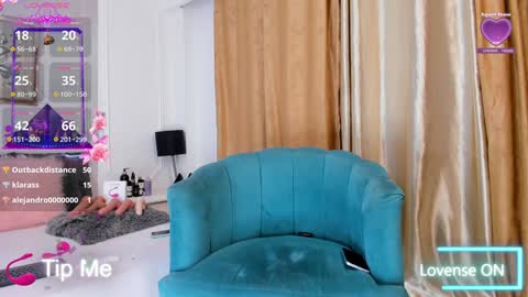 Santiago Carrington online show from 02-08-25, 11:24