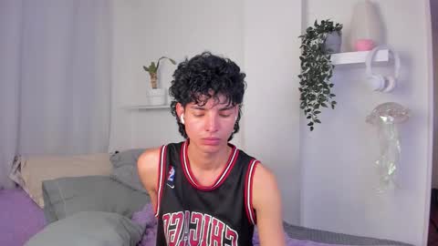 Snapshot of santy_kitty chatting on 02-03-26, 02:53 kitty online show from 02-03-26, 02:53