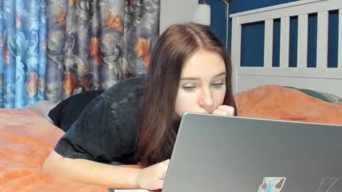 santythousand online show from 12-20-25, 11:28