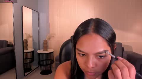 Snapshot of saphirajames chatting on 07-11-26, 01:52 Saphira James online show from 07-11-26, 01:52