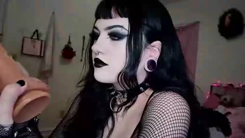 Snapshot of saphirerose1 chatting on 01-09-26, 11:39 Sapphire online show from 01-09-26, 11:39