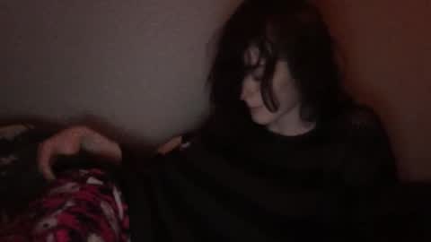 Jade online show from 12-20-25, 03:24