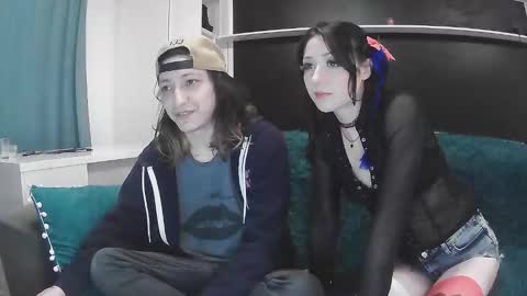 Snapshot of sapphirevelvet chatting on 04-04-26, 10:51 sapphirevelvet online show from 04-04-26, 10:51