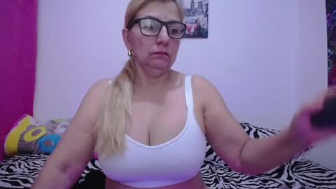 sara online show from 12-22-24, 11:11