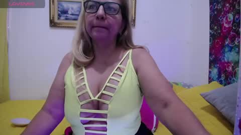 sara online show from 05-24-26, 02:44