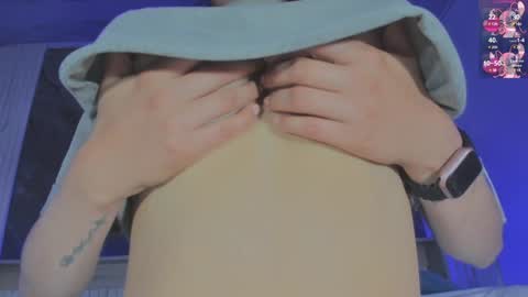Snapshot of sara_allenx chatting on 02-02-25, 10:39 sara allenx online show from 02-02-25, 10:39
