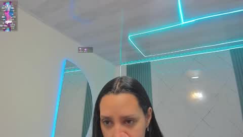 Snapshot of sara_allenx chatting on 03-10-25, 11:42 sara allenx online show from 03-10-25, 11:42
