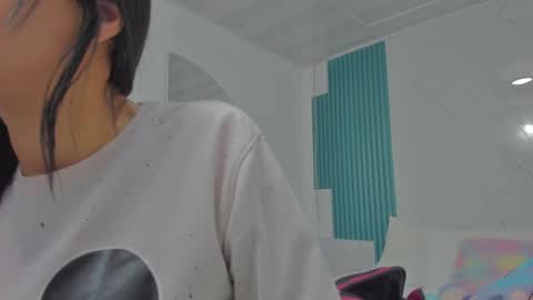 Snapshot of sara_allenx chatting on 09-22-25, 01:35 sara allenx online show from 09-22-25, 01:35