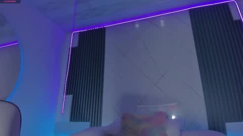 Snapshot of sara_allenx chatting on 09-24-25, 02:42 sara allenx online show from 09-24-25, 02:42