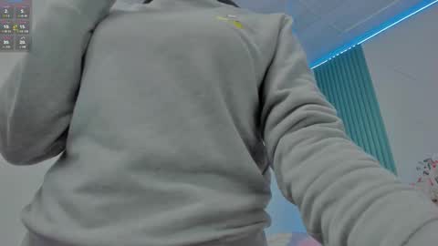 Snapshot of sara_allenx chatting on 10-02-25, 11:50 sara allenx online show from 10-02-25, 11:50